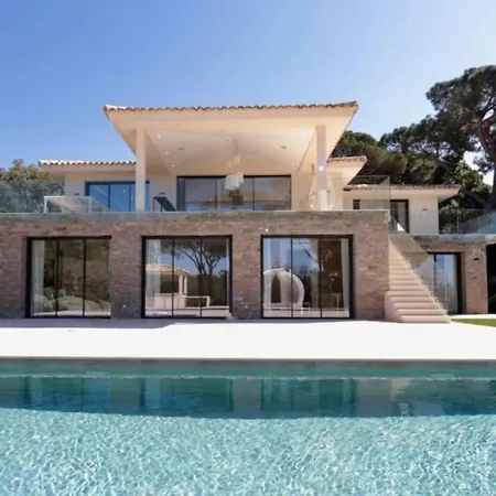 Oasis Of Peace And Comfort In Ramatuelle *